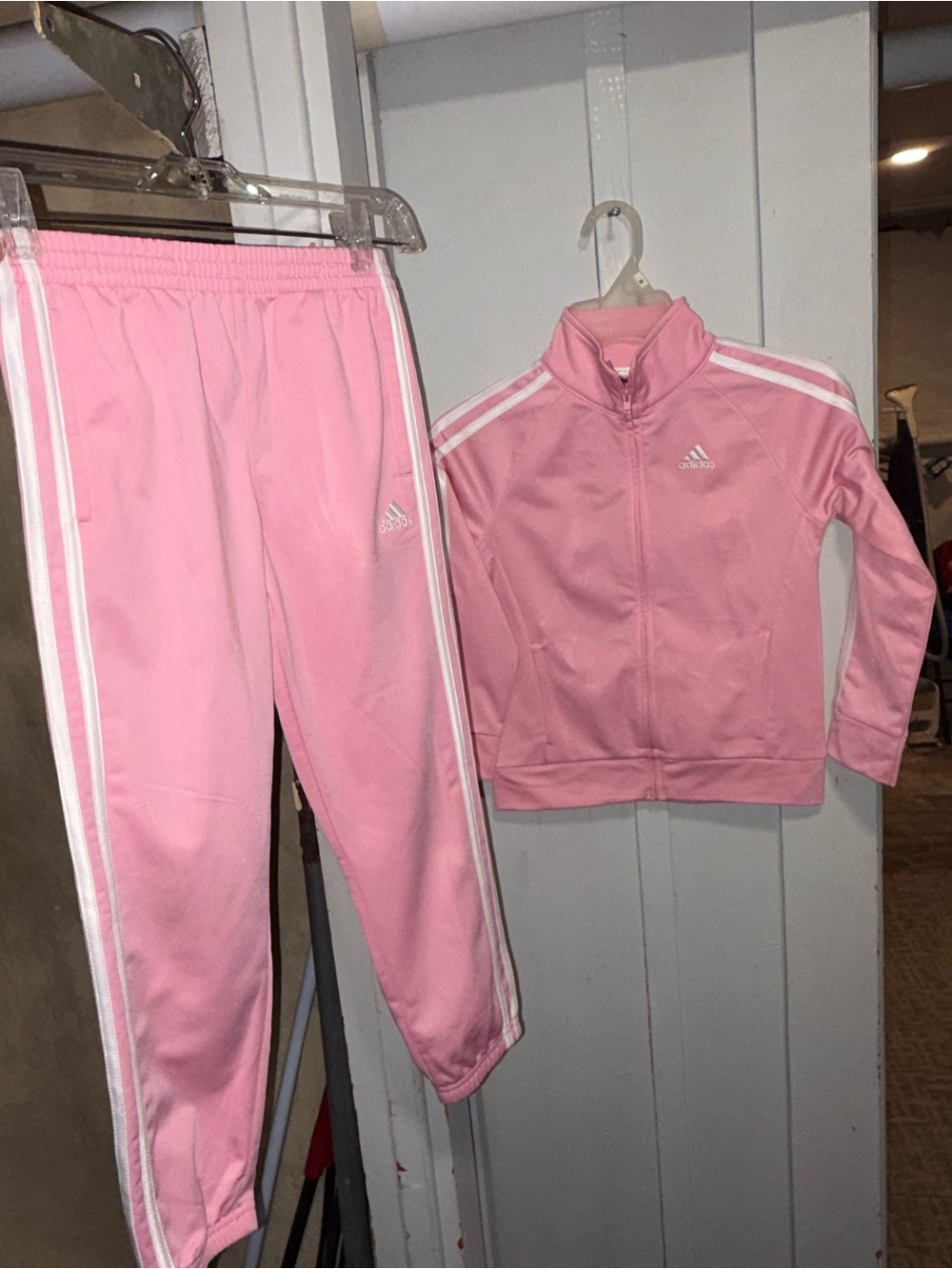 adidas kids Tracksuit size 6x
